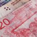 dónde comprar pesos argentinos