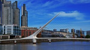 puente de la mujer